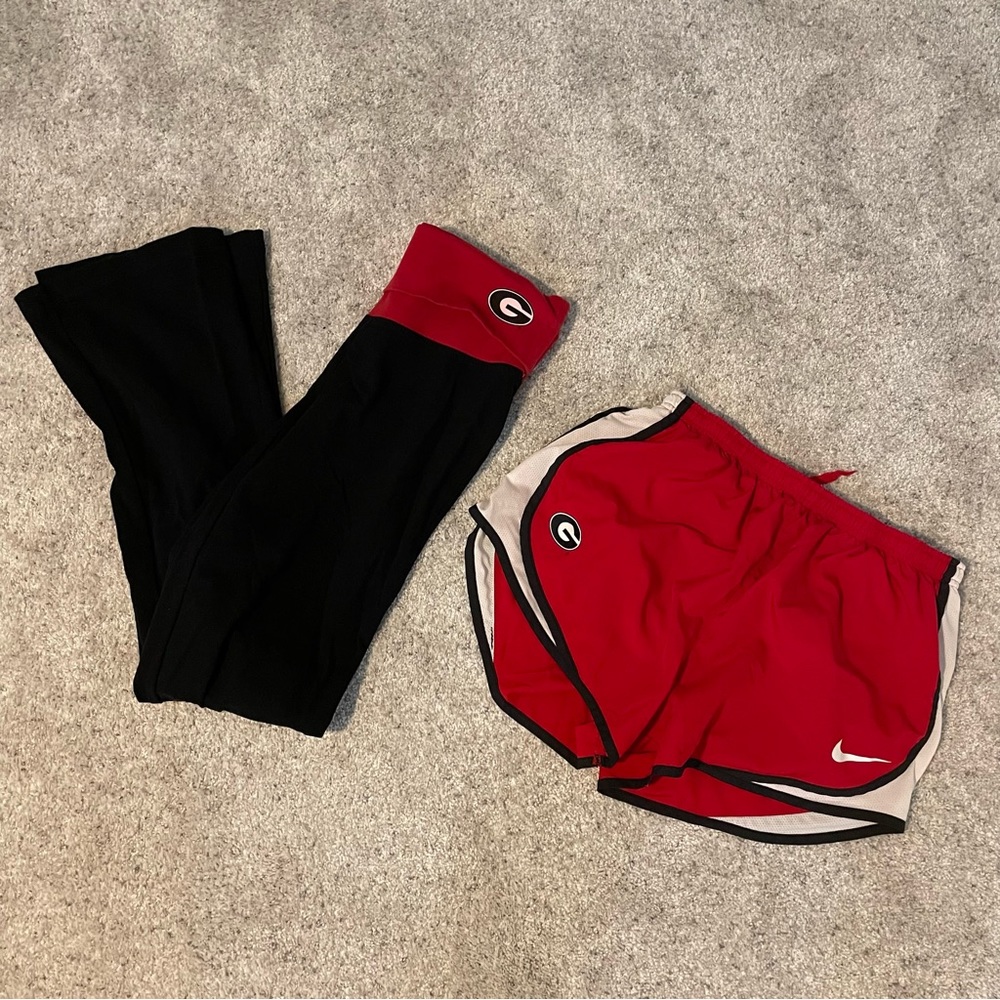 UGA Nike Running Short/Flare Legging Set (Medium)
